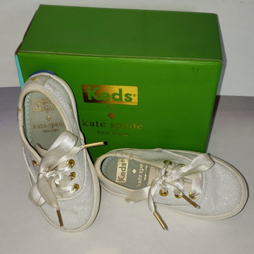 Kate Spade keds silver white glitter lace up shoes